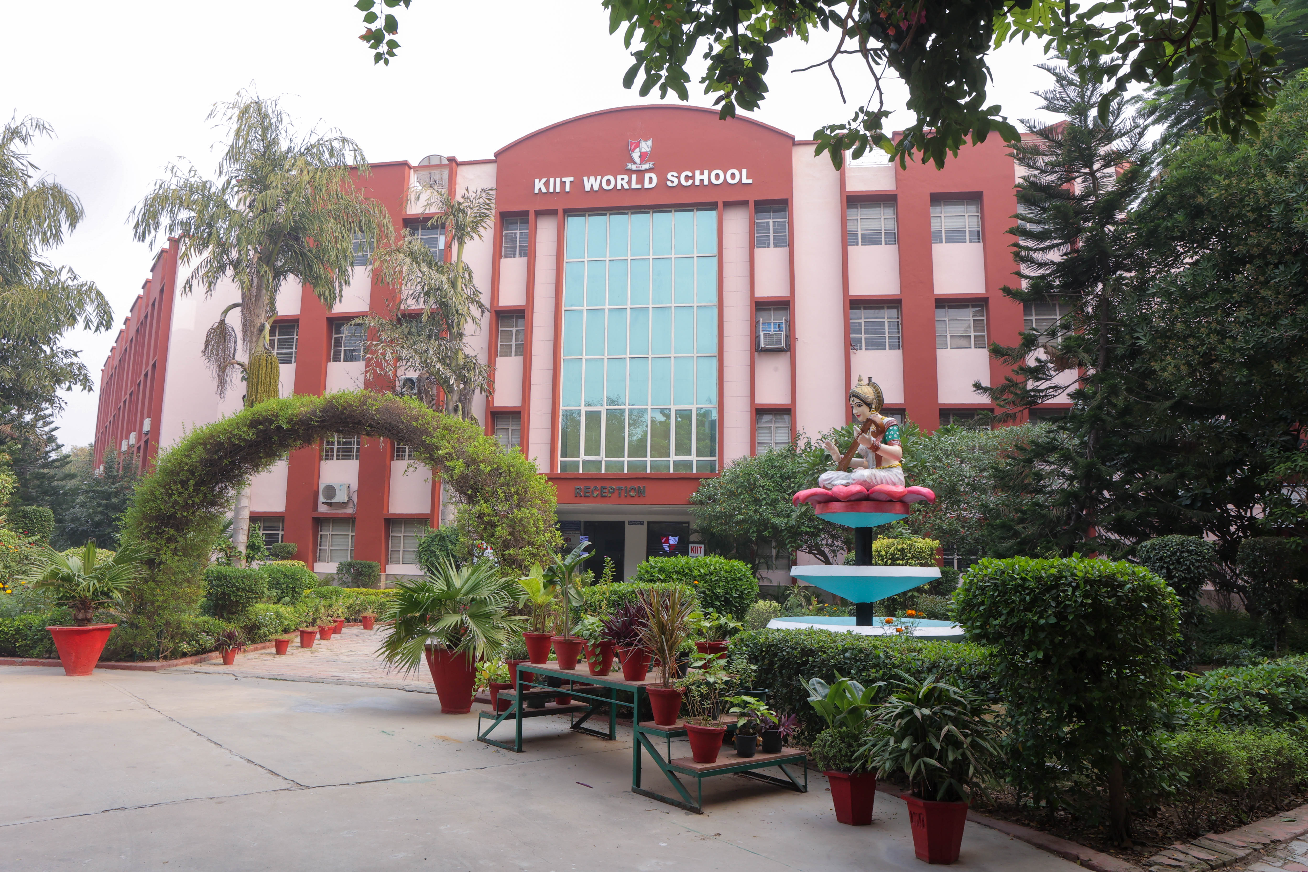 KIIT World School